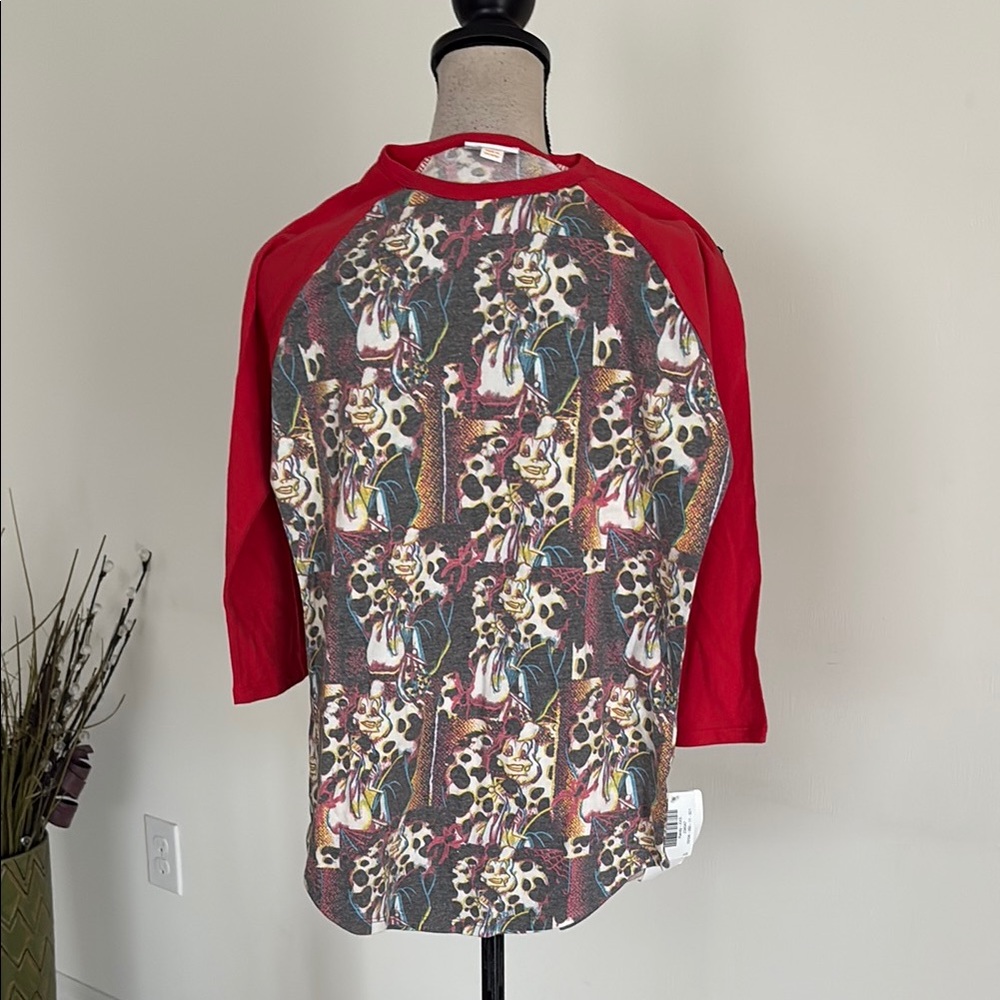 NWT XXS Lularoe Disney cruella de vil shirt 1441